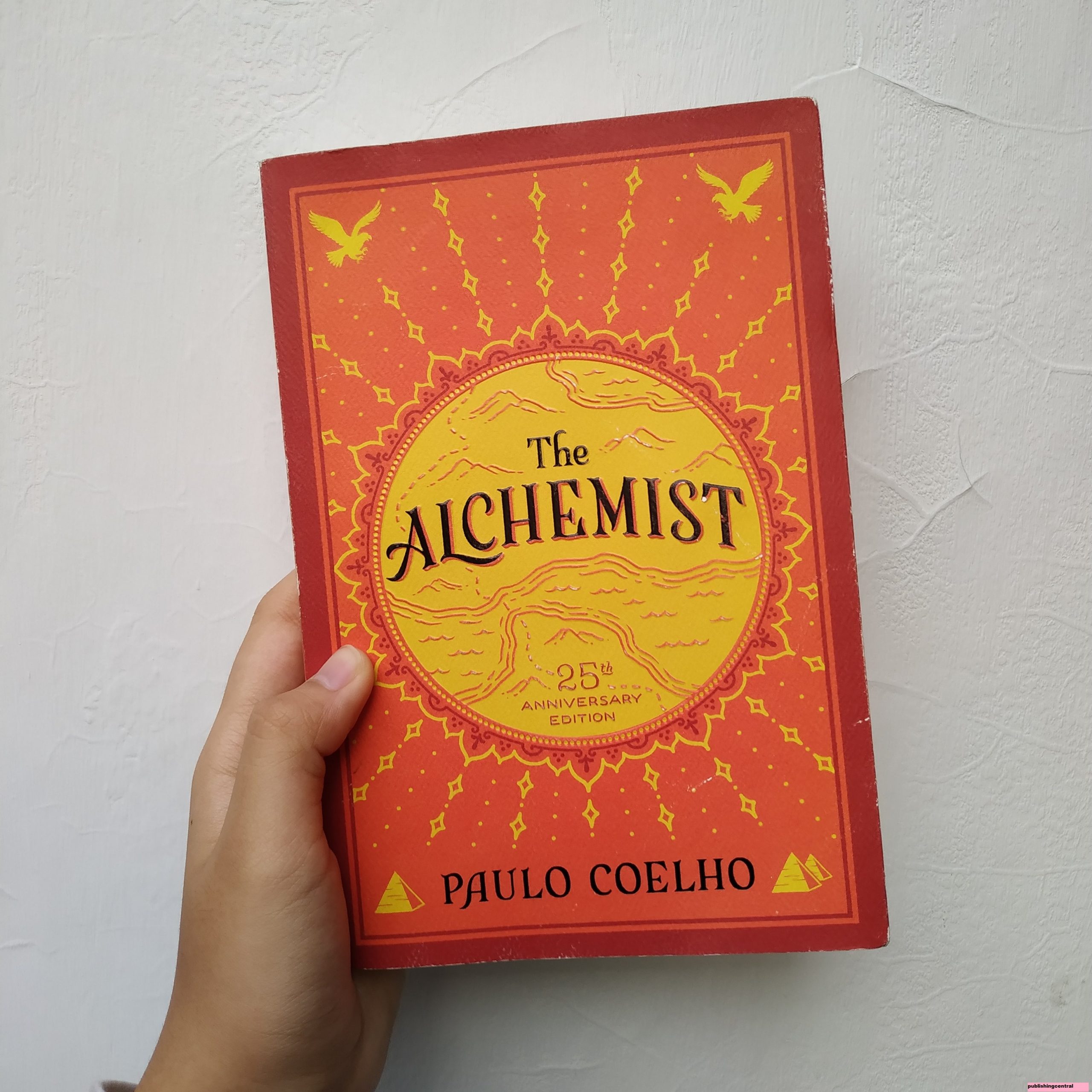 Resensi Buku : The Alchemist oleh Paulo Coelho